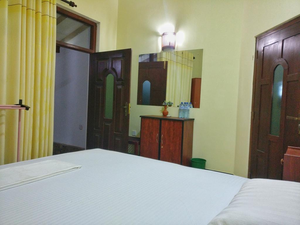Villa Happy Home Bentota Oda fotoğraf
